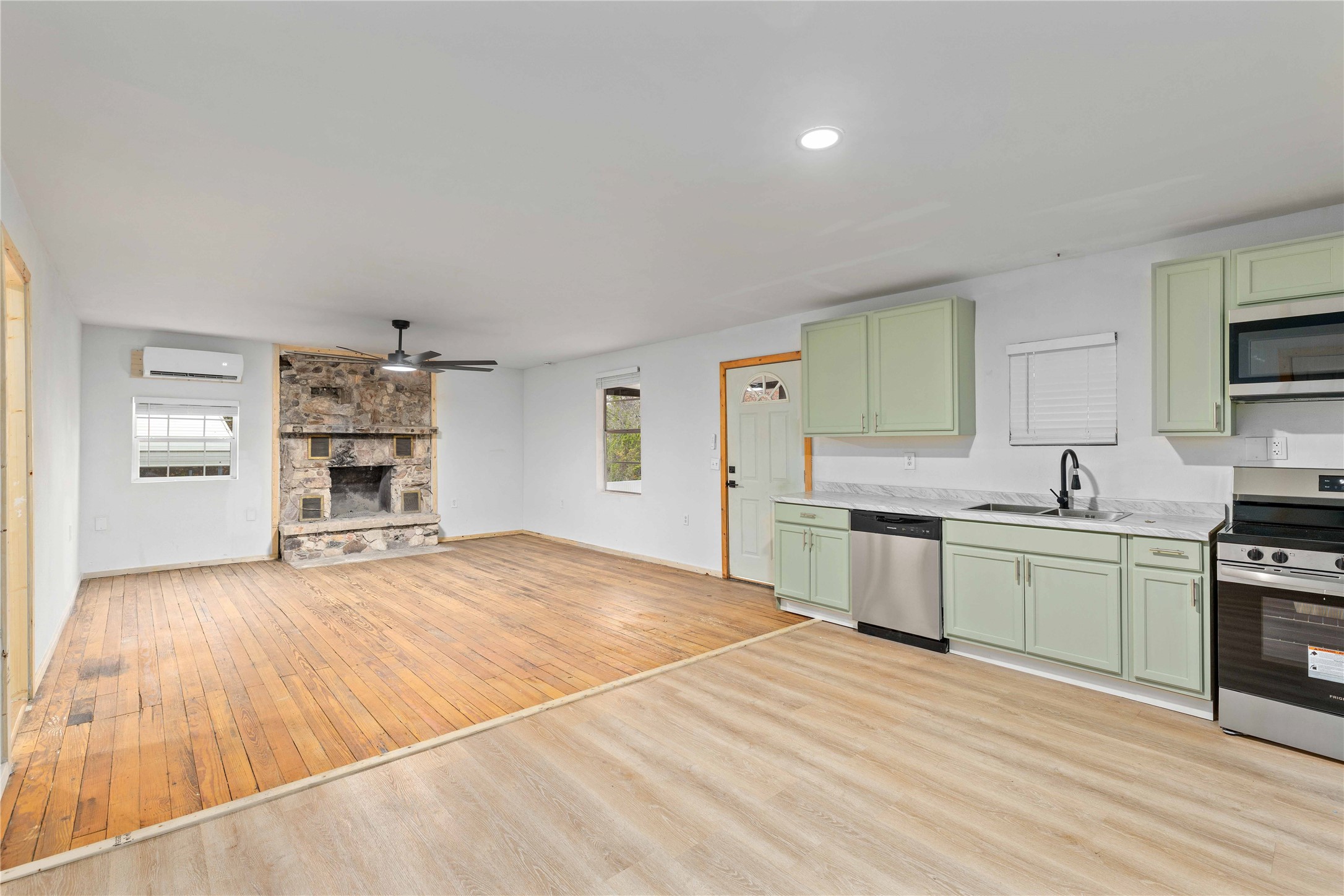 6916 Clover Leaf Drive Brownwood TX 76801