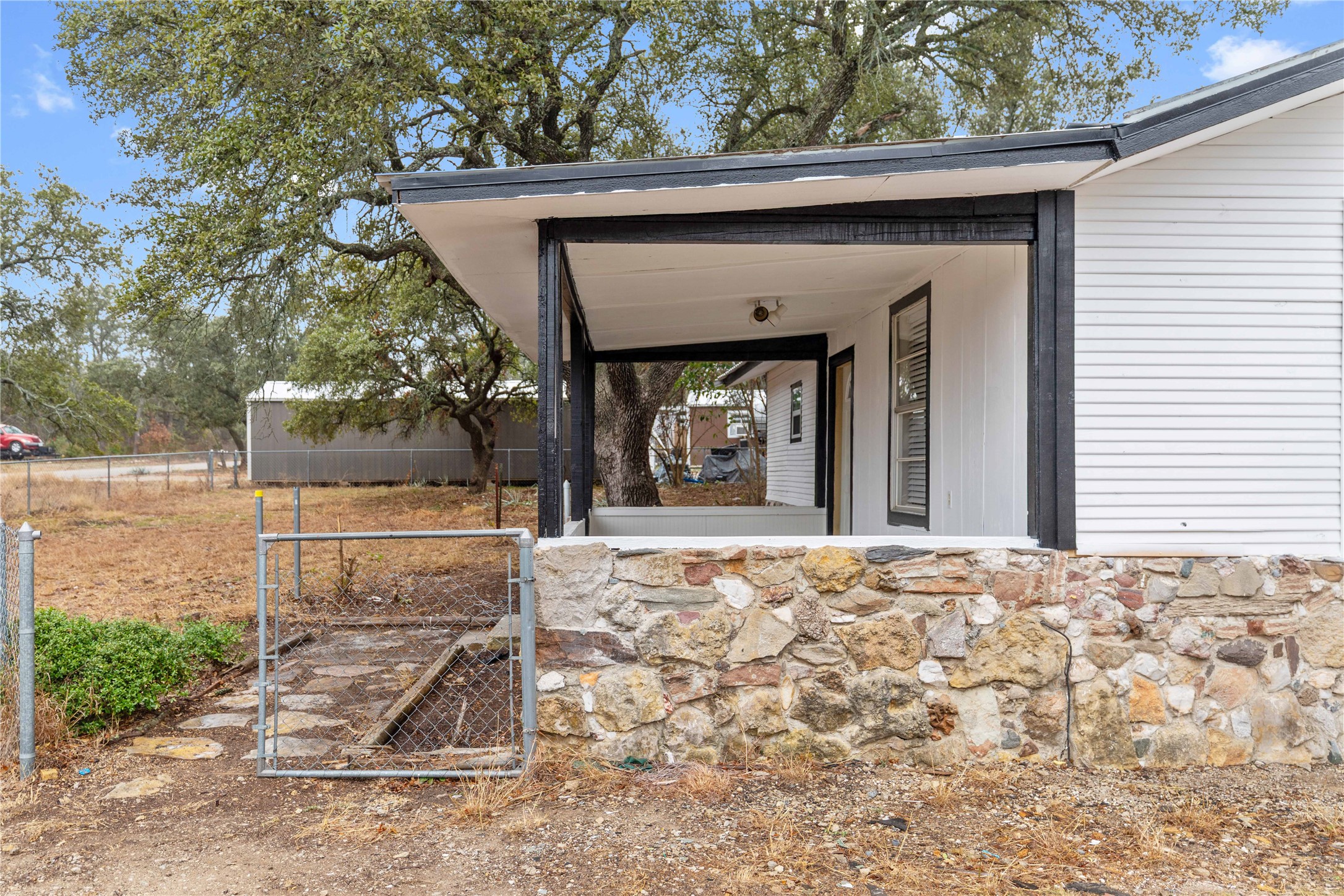 6916 Clover Leaf Drive Brownwood TX 76801
