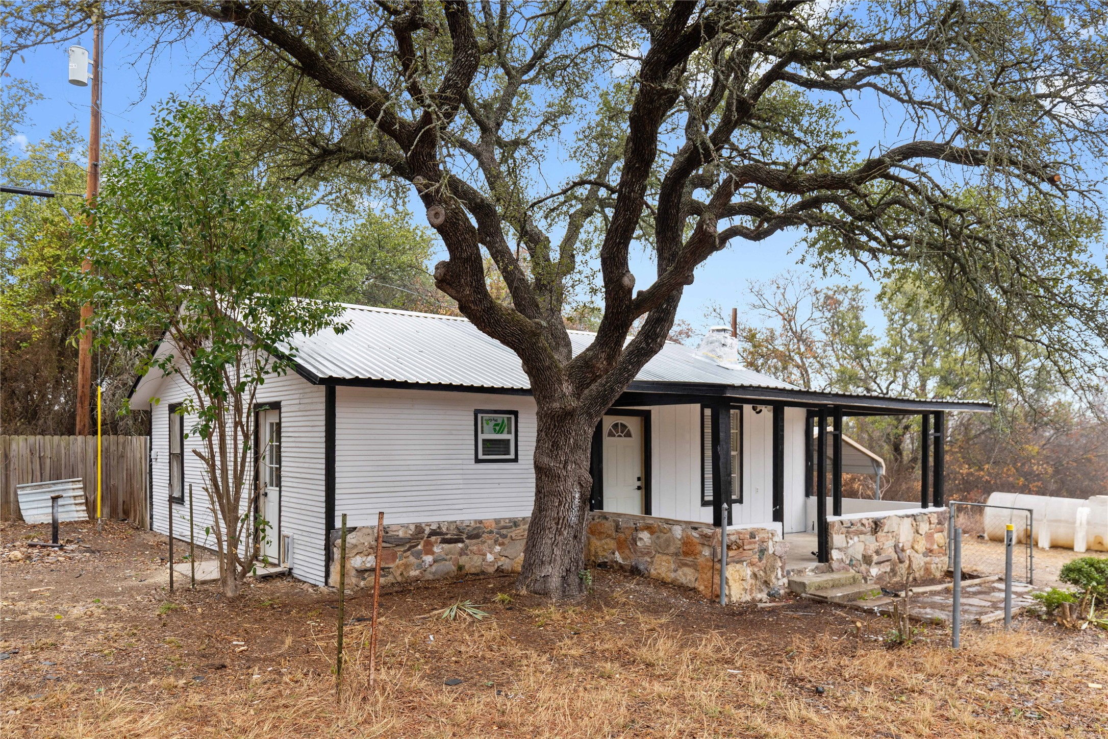 6916 Clover Leaf Drive Brownwood TX 76801