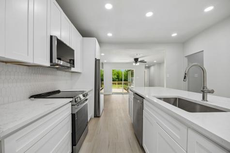 312 Leads Street Dallas TX 75203