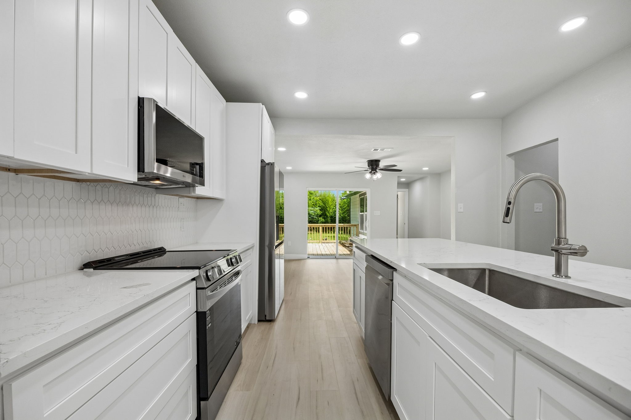 312 Leads Street Dallas TX 75203