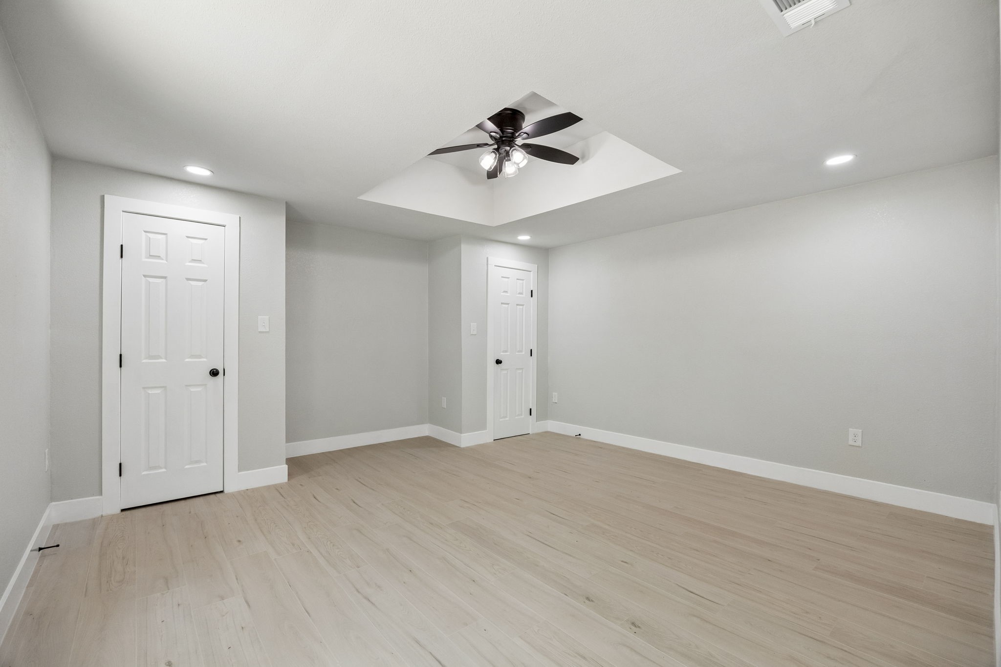312 Leads Street Dallas TX 75203
