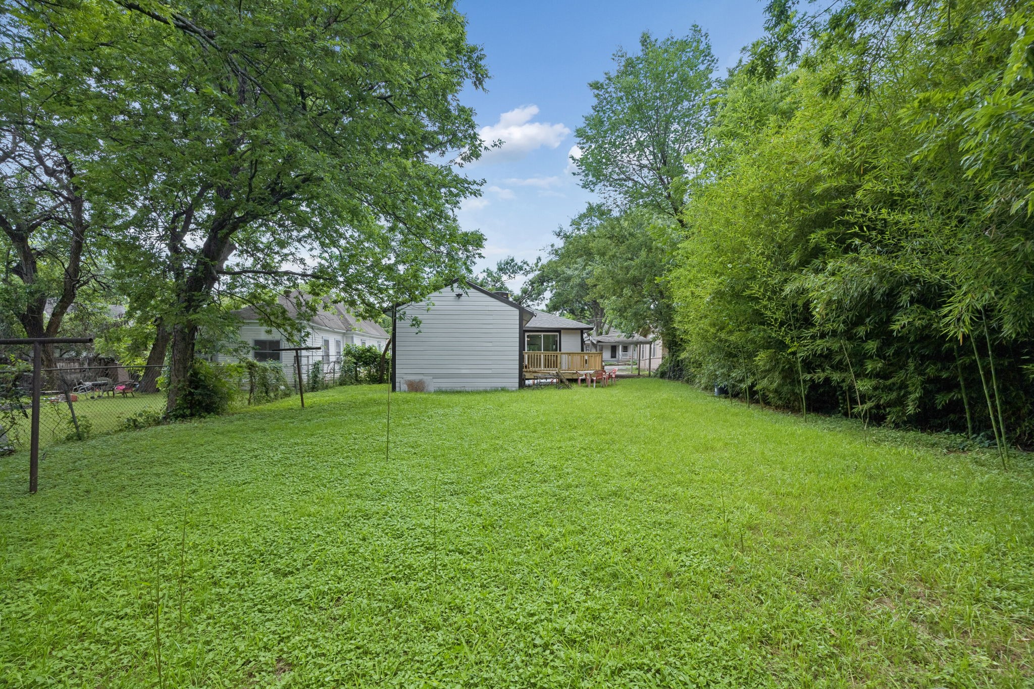 312 Leads Street Dallas TX 75203