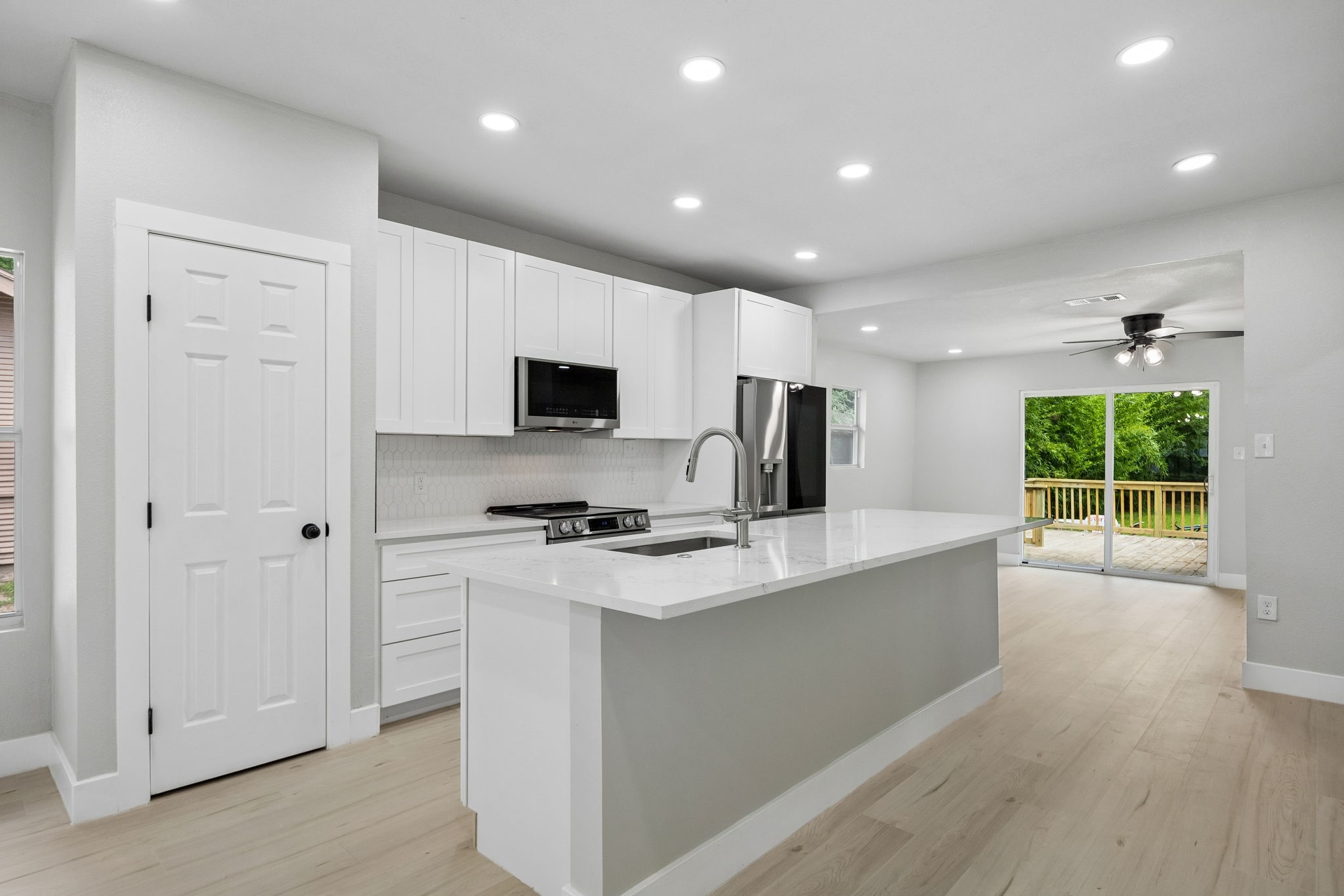 312 Leads Street Dallas TX 75203