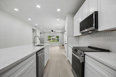 312 Leads Street Dallas TX 75203