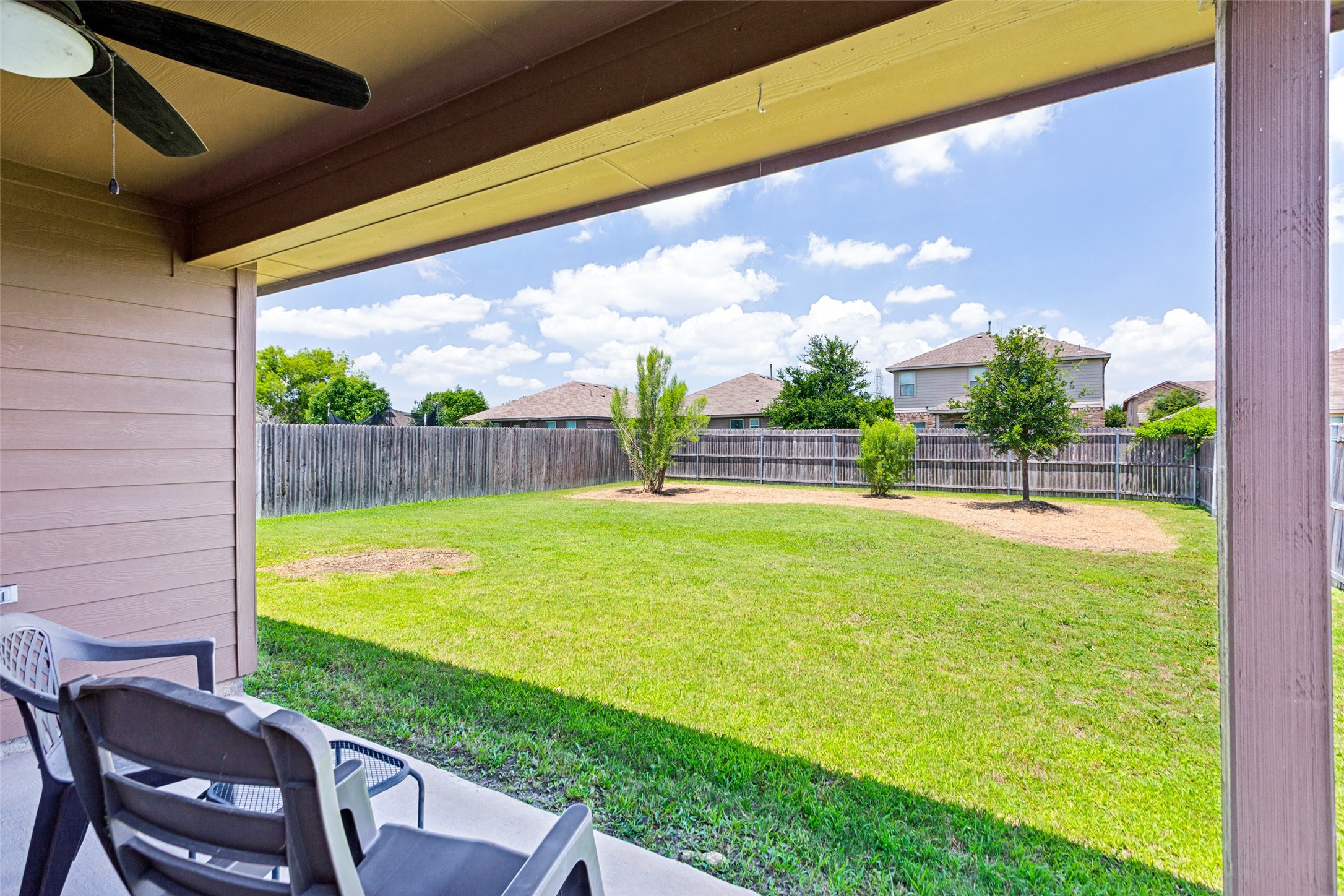 709 Wylie Street Crowley TX 76036