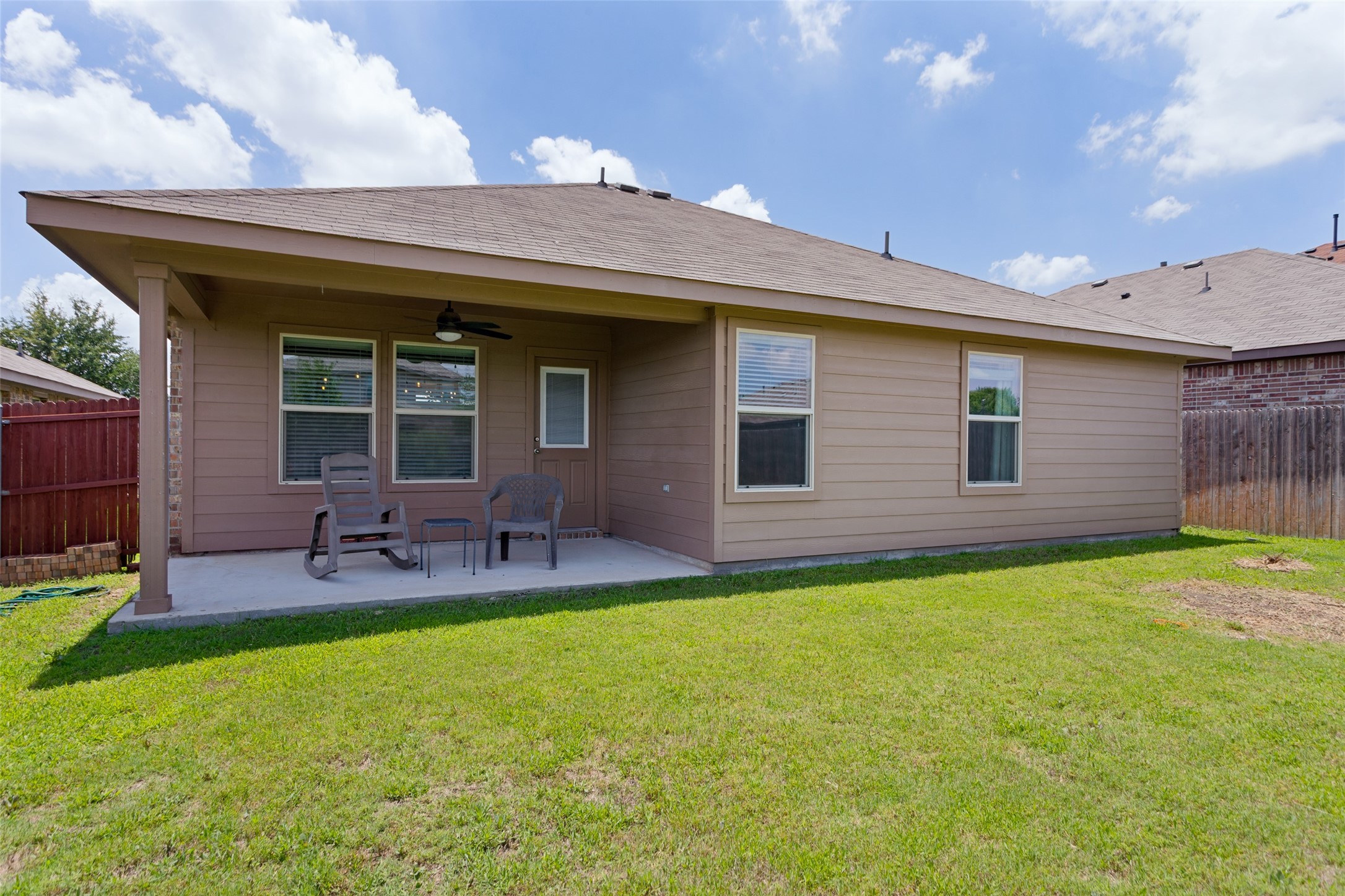 709 Wylie Street Crowley TX 76036