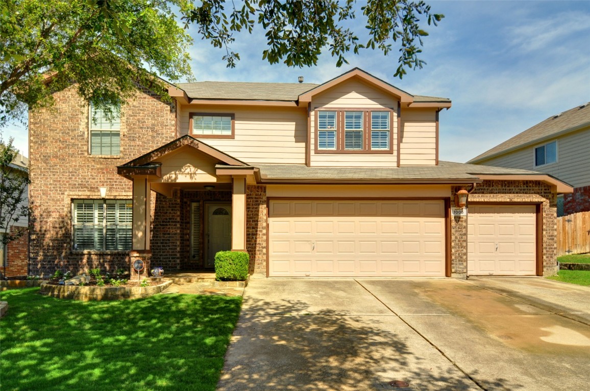 1005 Long Pointe Avenue Fort Worth TX 76108