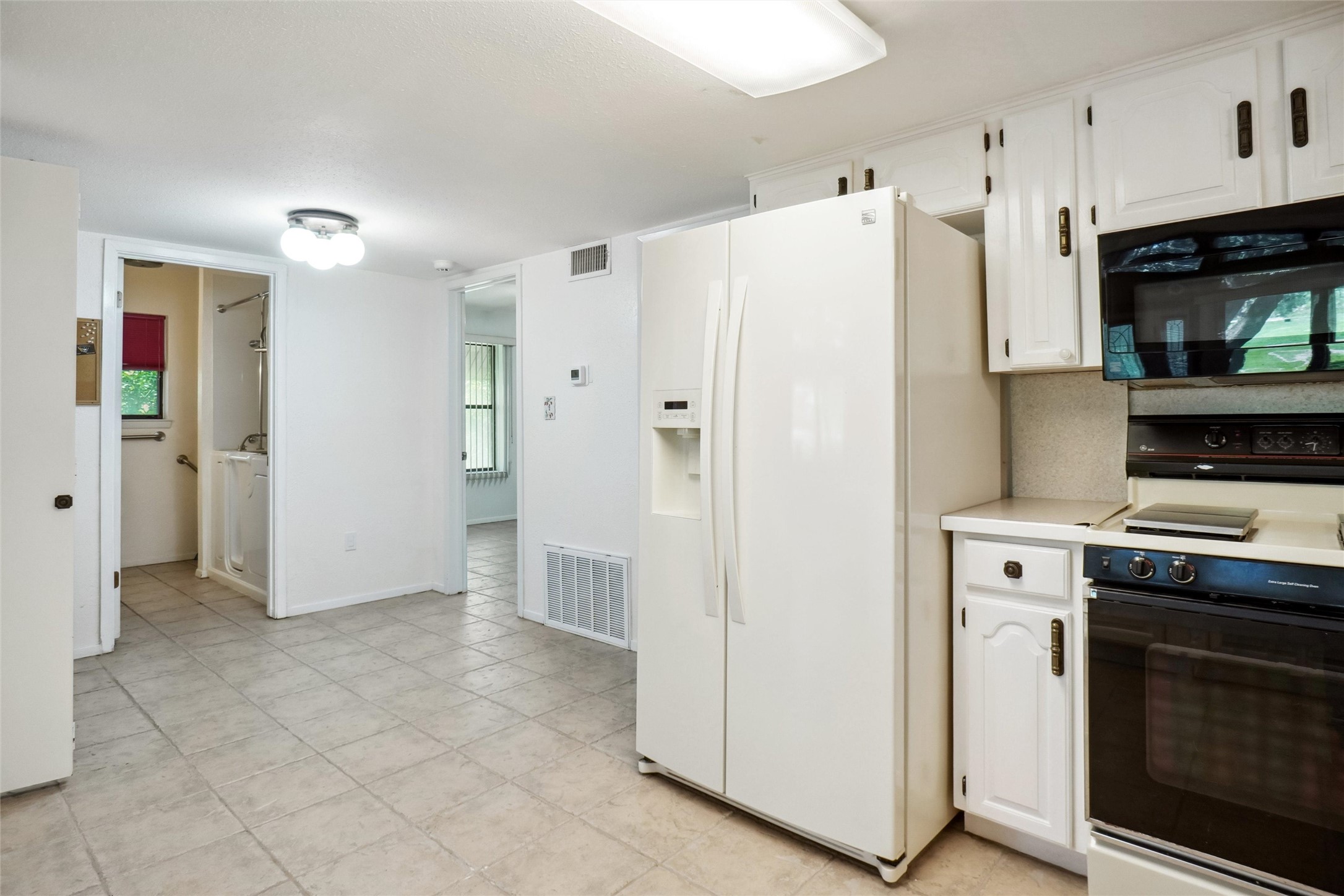 195 Private Road 1543 Bridgeport TX 76426