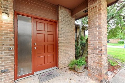 13327 Daystrom Court Dallas TX 75243