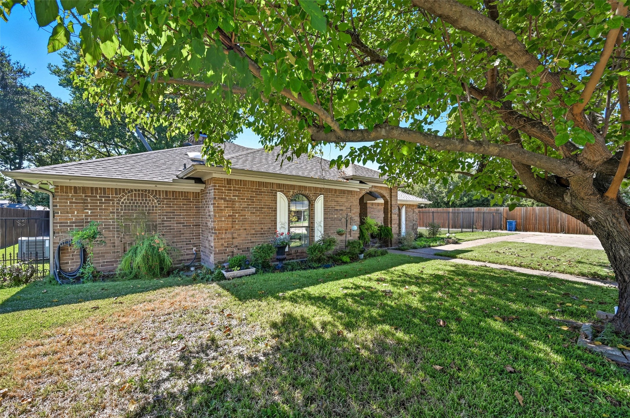3901 Lynnwood Drive Rowlett TX 75088