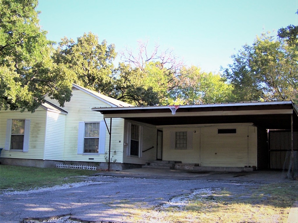 36 Vaughn Drive Denison TX 75020