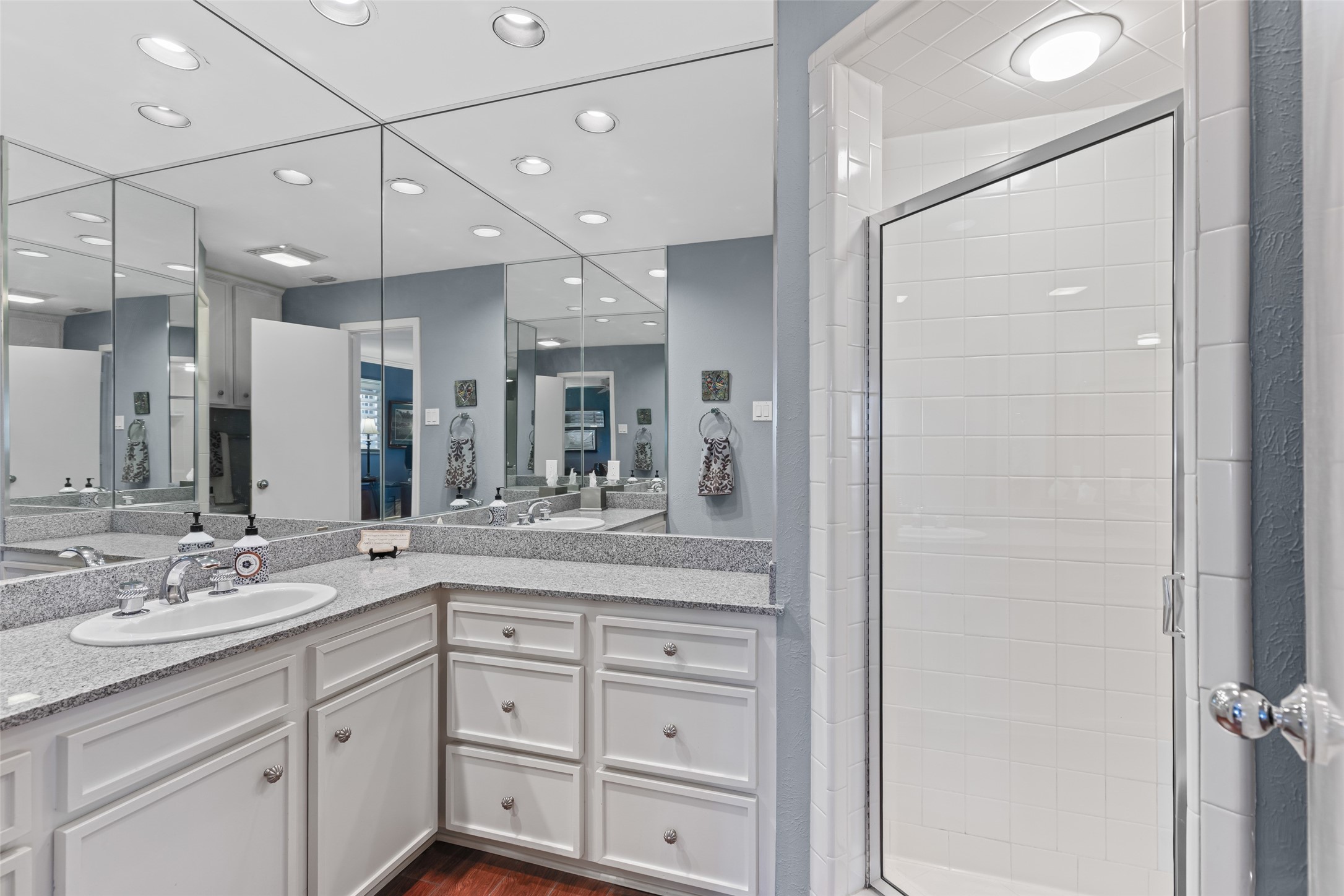 6716 Regalbluff Drive Dallas TX 75248