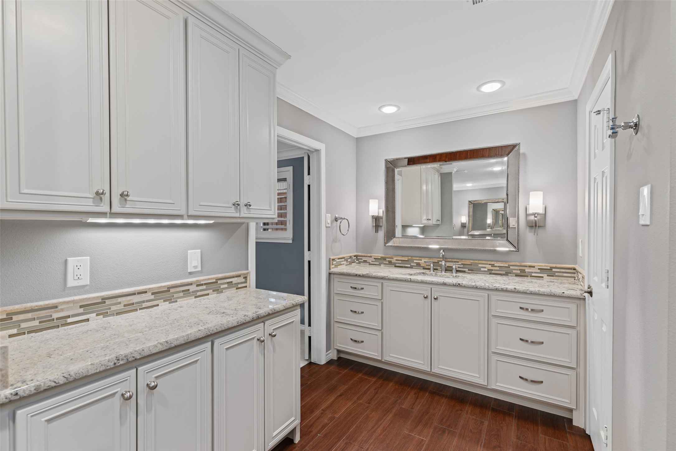 6716 Regalbluff Drive Dallas TX 75248