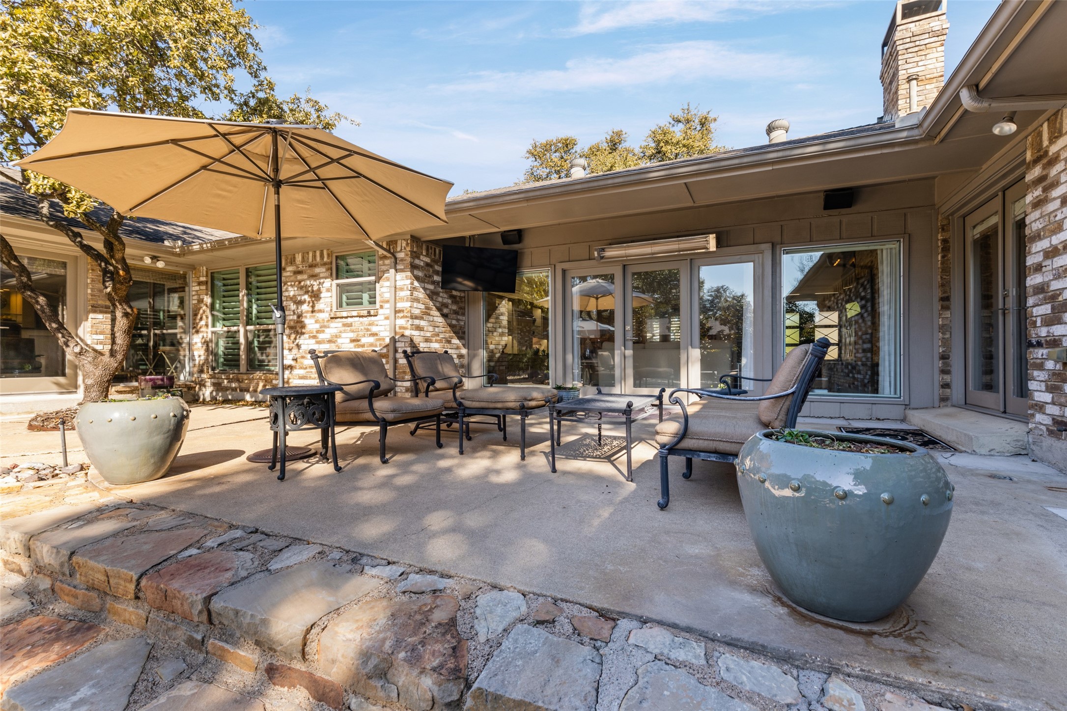 6716 Regalbluff Drive Dallas TX 75248