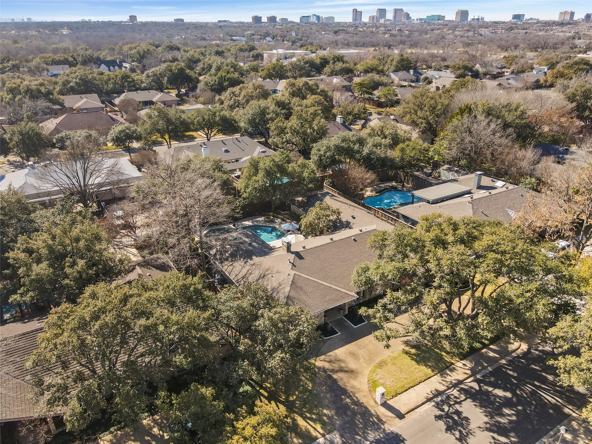 6716 Regalbluff Drive Dallas TX 75248