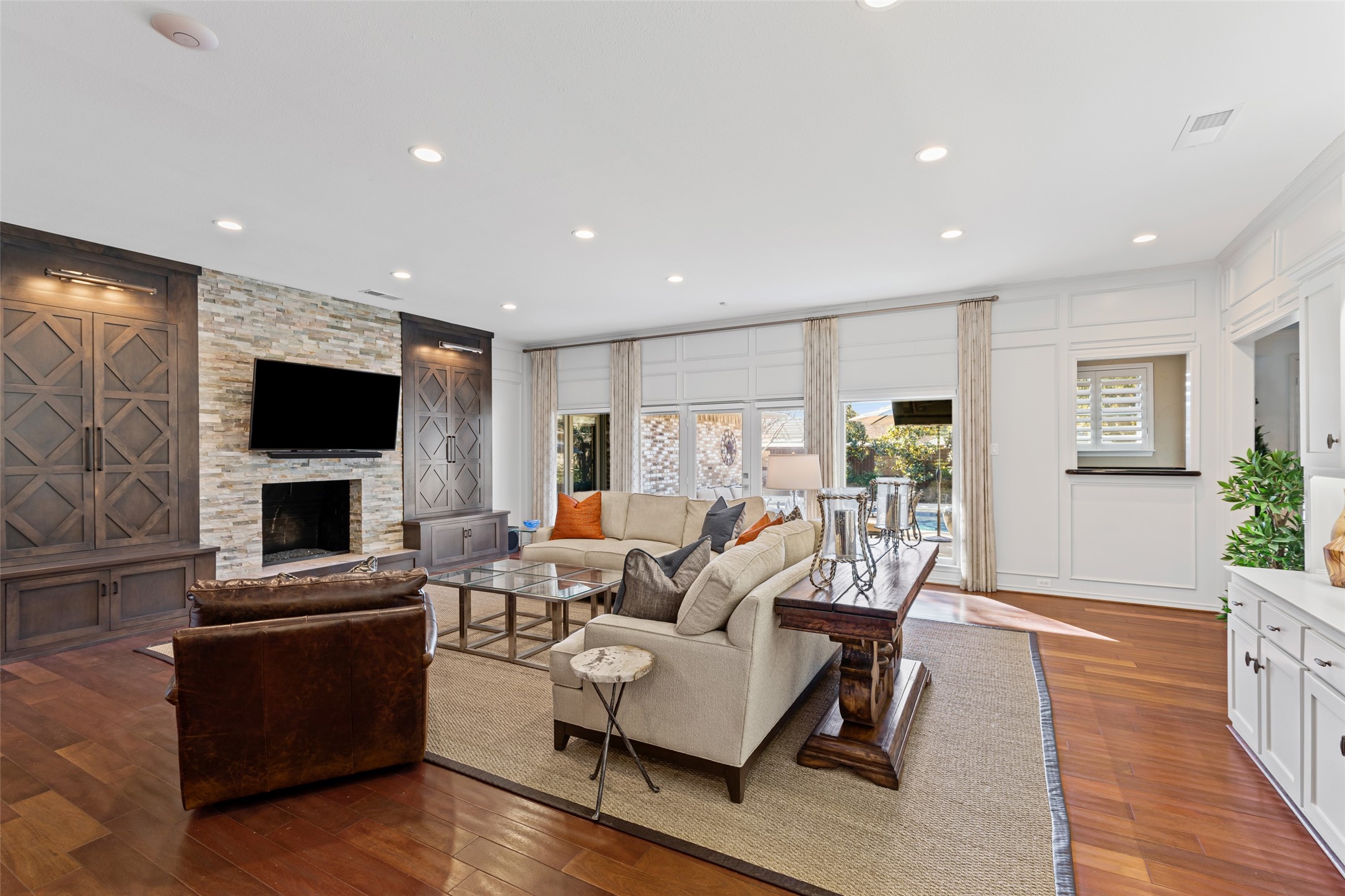 6716 Regalbluff Drive Dallas TX 75248