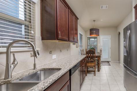8908 Tenderfoot Lane Aubrey TX 76227