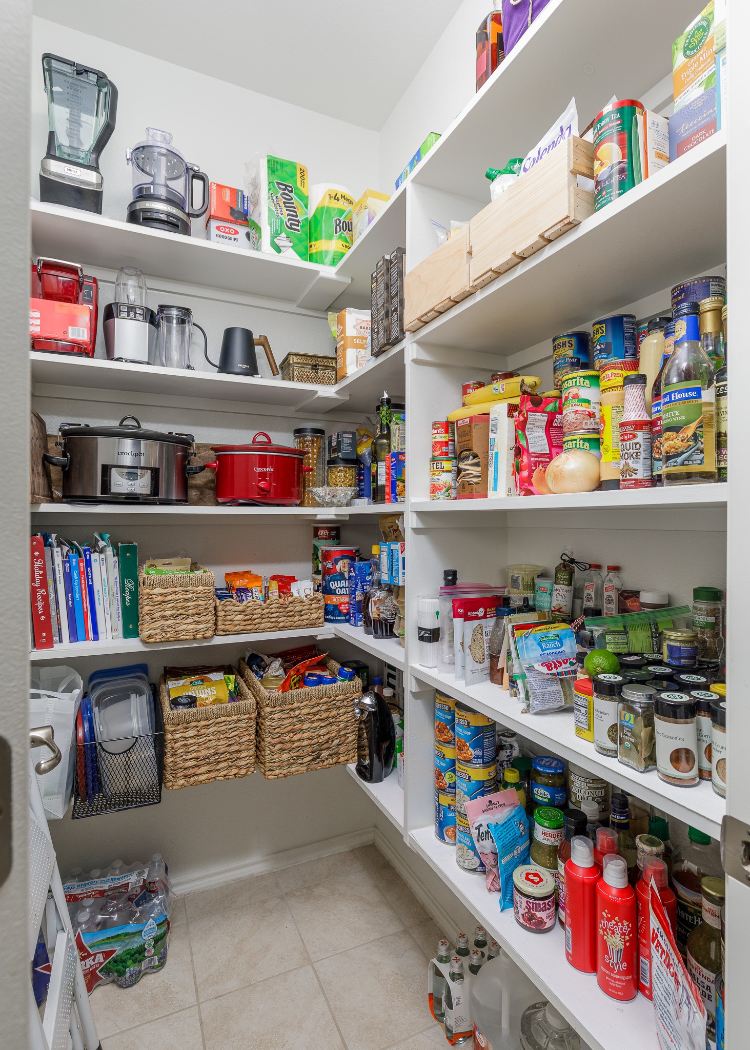 8908 Tenderfoot Lane Aubrey TX 76227