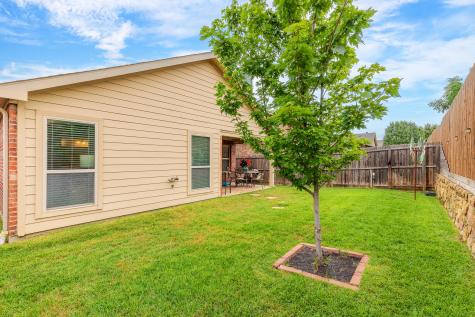 8908 Tenderfoot Lane Aubrey TX 76227