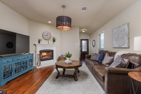 8908 Tenderfoot Lane Aubrey TX 76227