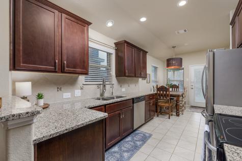 8908 Tenderfoot Lane Aubrey TX 76227