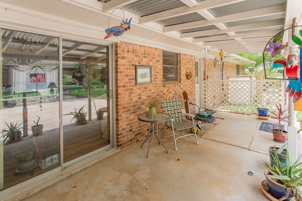 324 Texas Drive Hideaway TX 75771