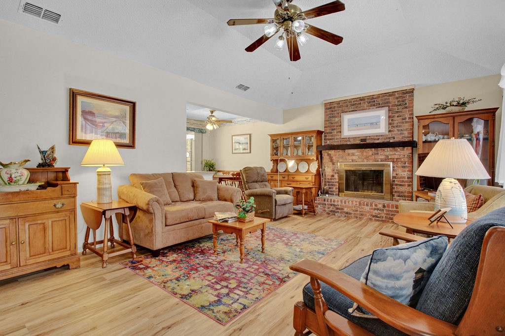 324 Texas Drive Hideaway TX 75771