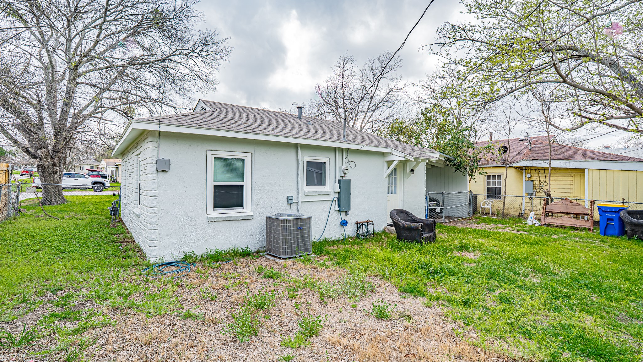 542 S Redford Lane White Settlement TX 76108