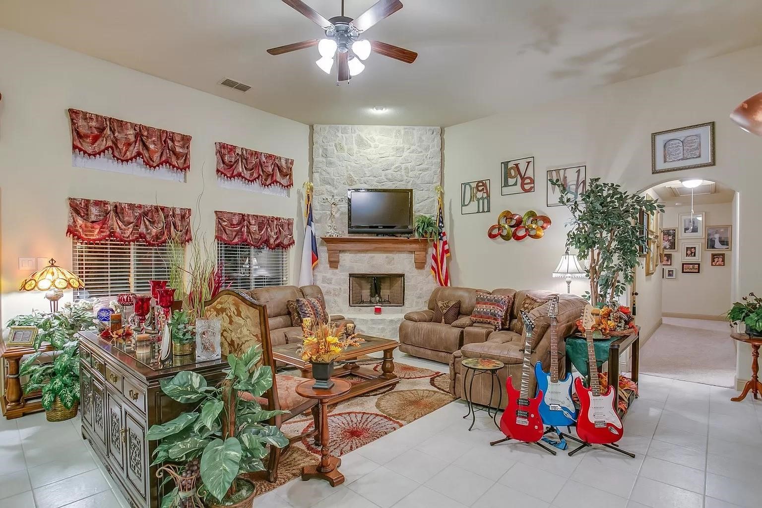 636 Possom Trot Hollow Road Whitewright TX 75491