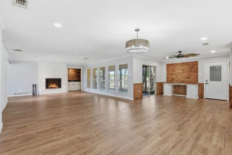 6406 Lansdowne Court Granbury TX 76049