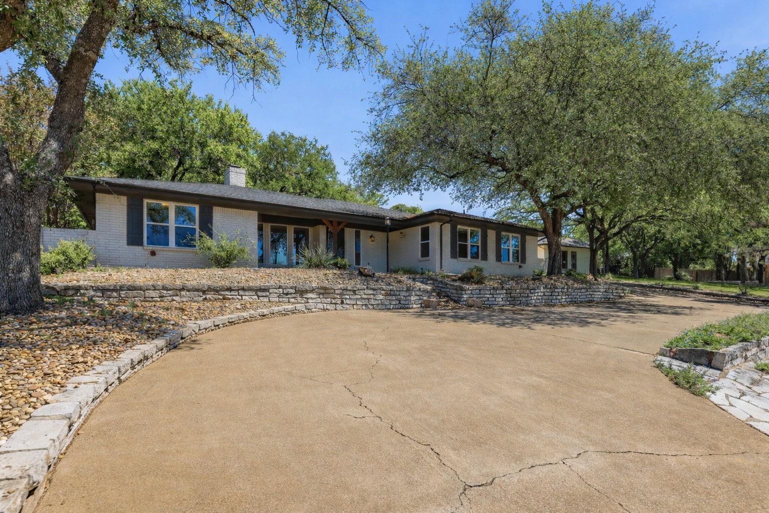 6406 Lansdowne Court Granbury TX 76049