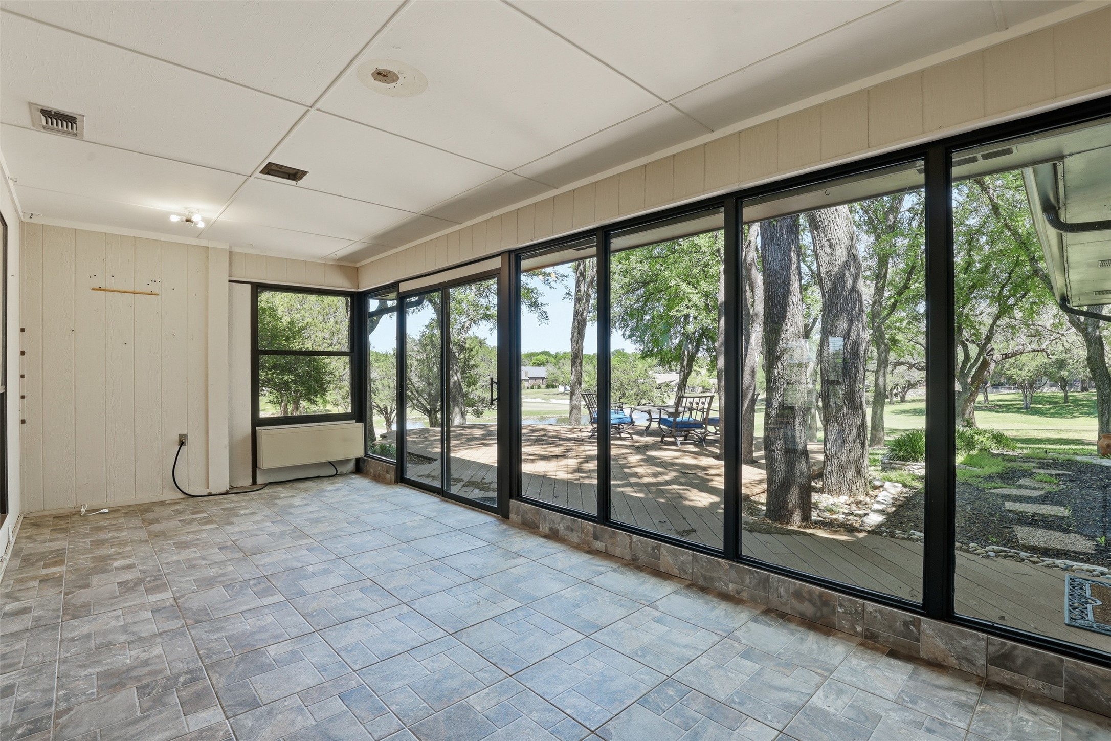 6406 Lansdowne Court Granbury TX 76049