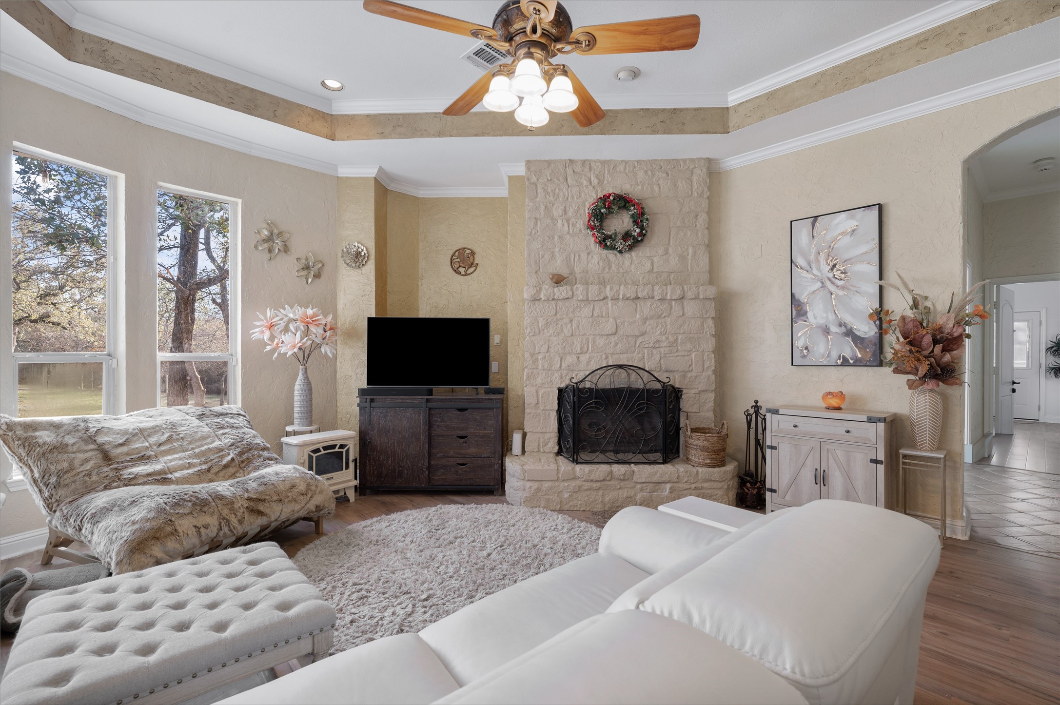 1071 E Oak Shores Drive Cross Roads TX 76227