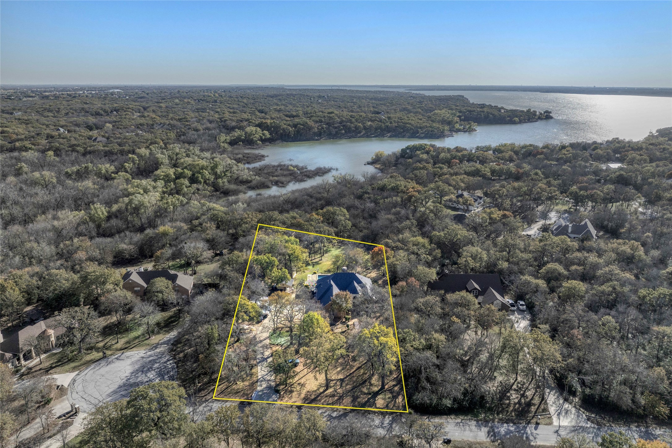 1071 E Oak Shores Drive Cross Roads TX 76227