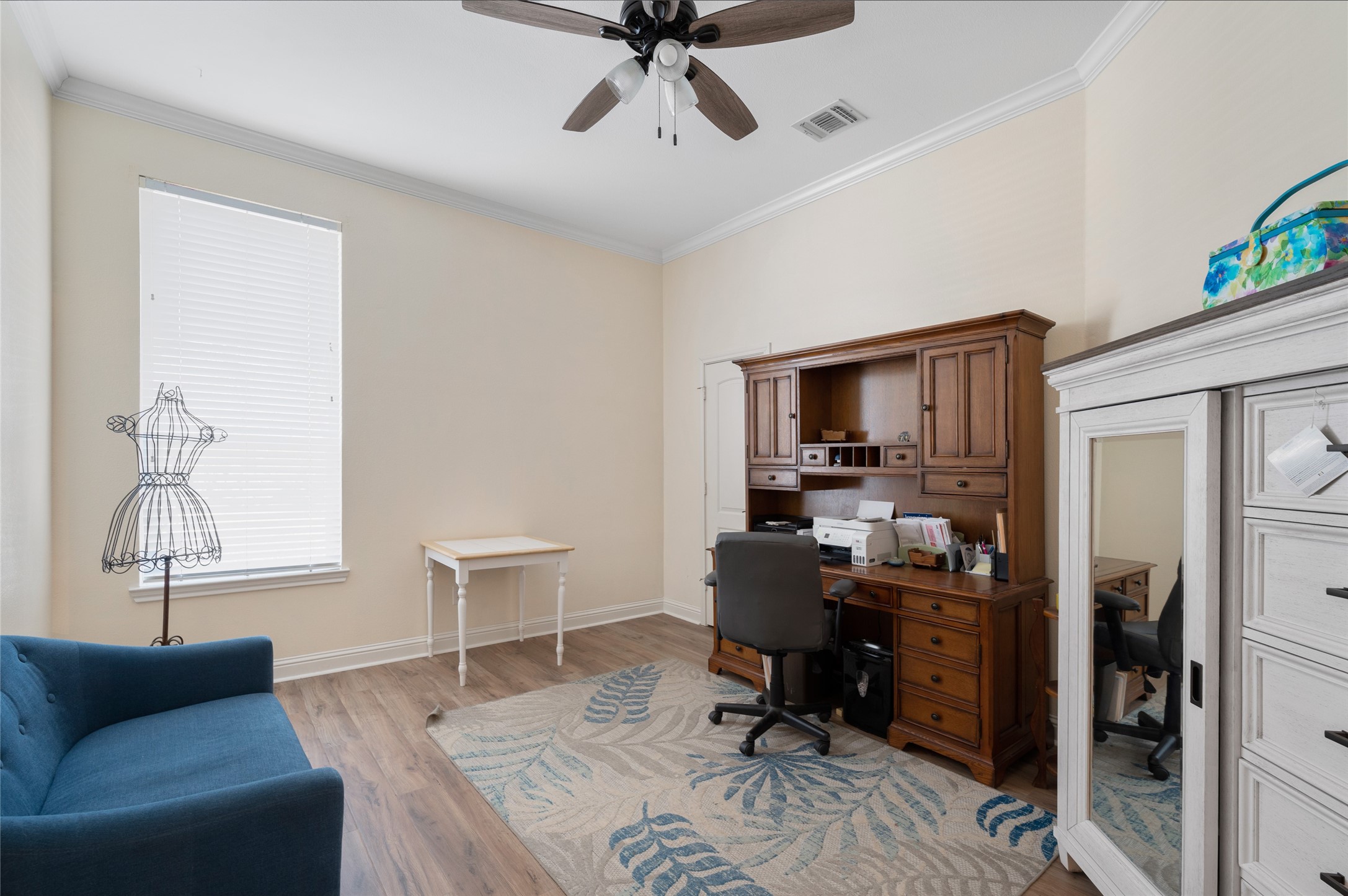 1071 E Oak Shores Drive Cross Roads TX 76227
