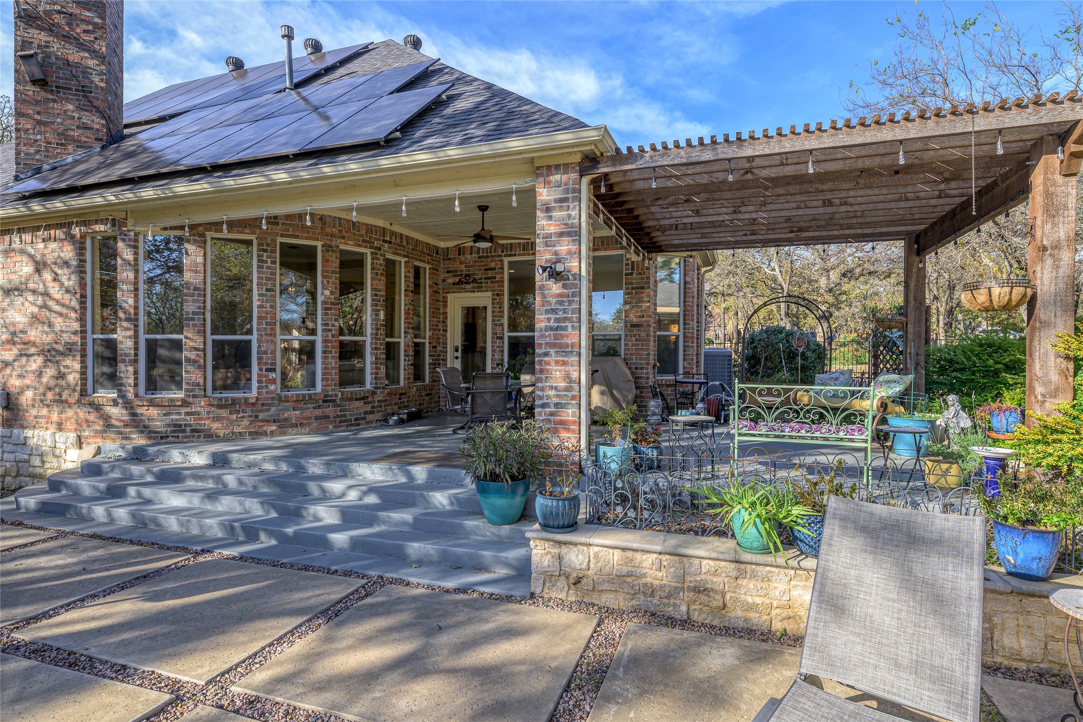 1071 E Oak Shores Drive Cross Roads TX 76227