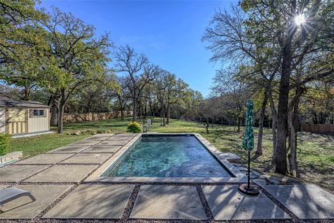 1071 E Oak Shores Drive Cross Roads TX 76227