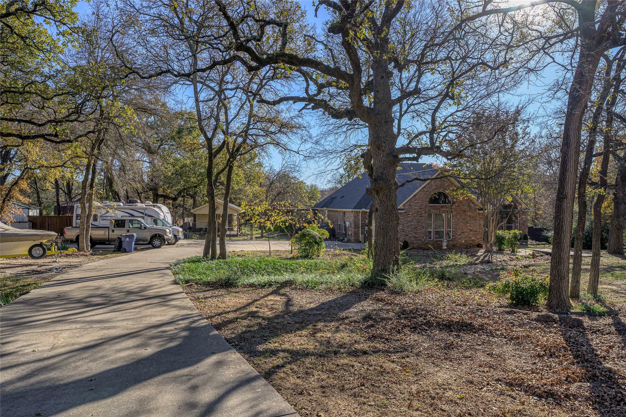 1071 E Oak Shores Drive Cross Roads TX 76227