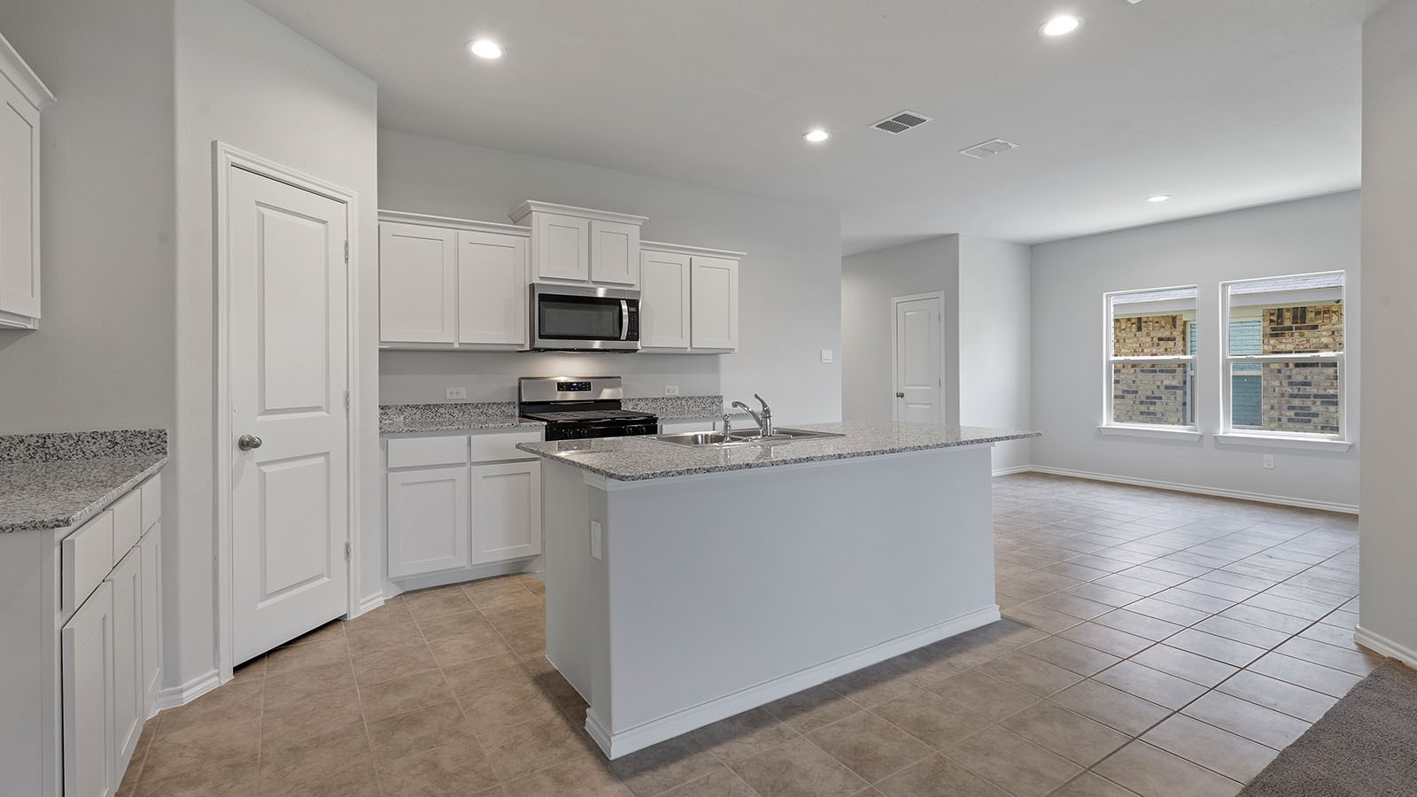 405 Red Admiral Lane Denton TX 76259