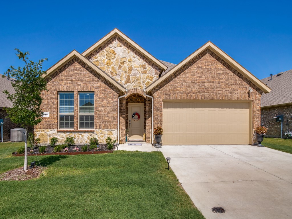 759 Fort Lane Fate TX 75189