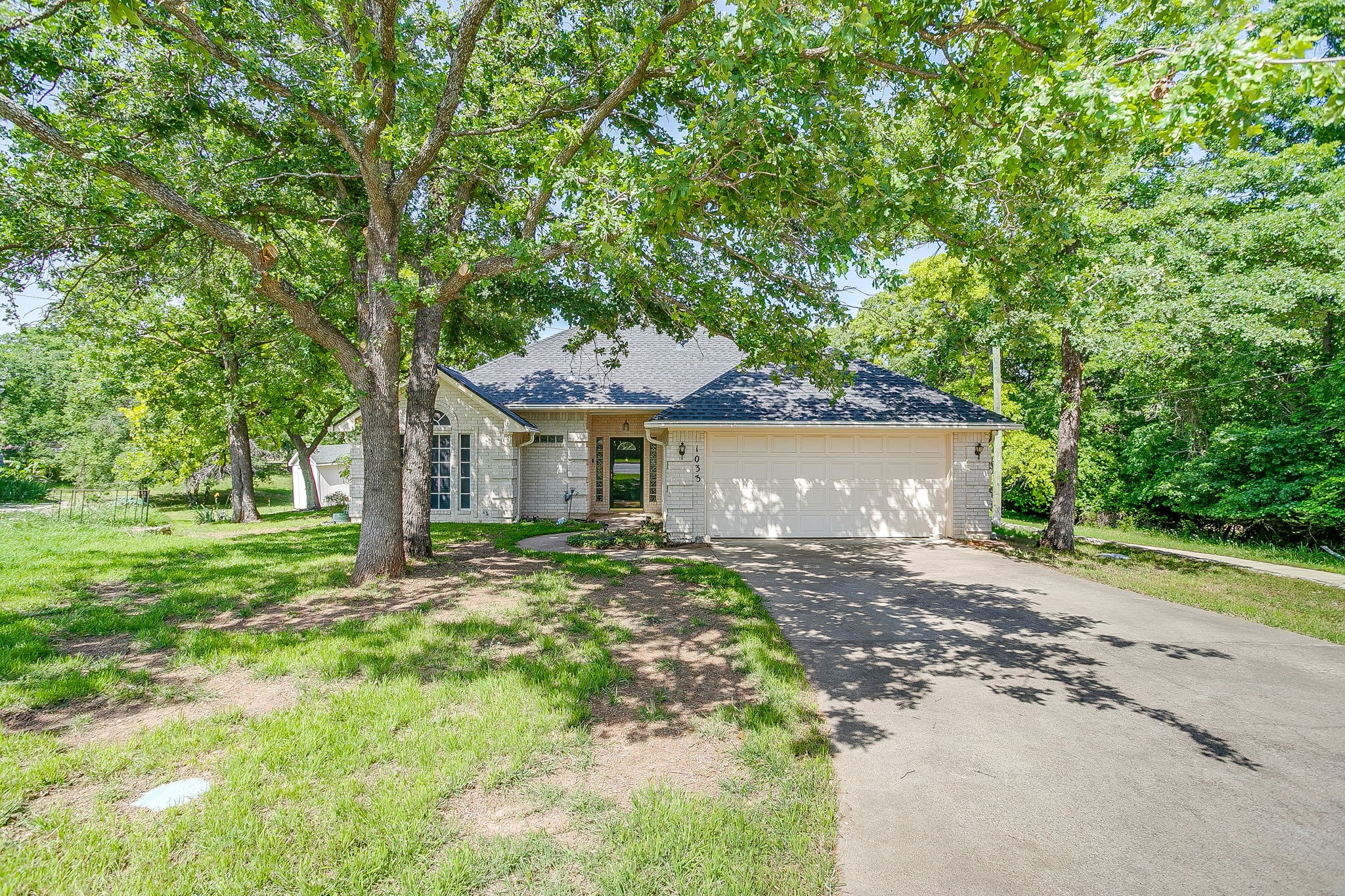 1033 Teresa Court Weatherford TX 76086