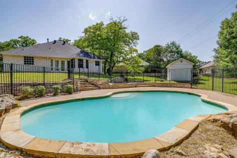 1033 Teresa Court Weatherford TX 76086