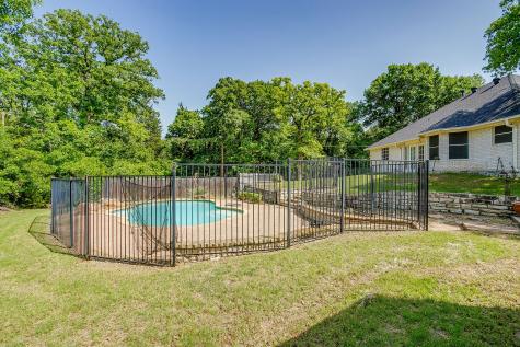1033 Teresa Court Weatherford TX 76086