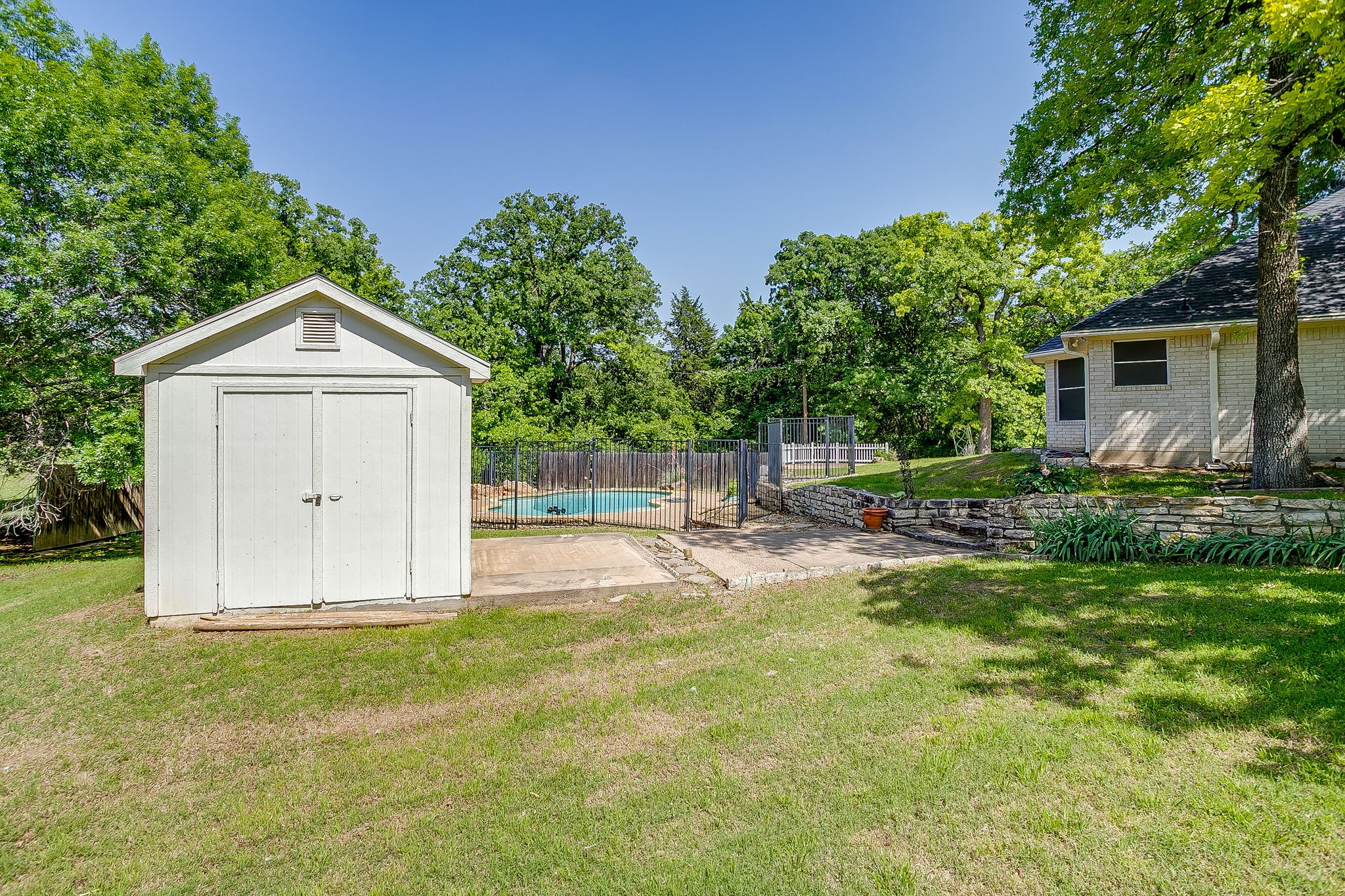 1033 Teresa Court Weatherford TX 76086