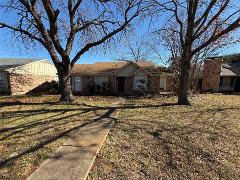 2406 High Star Drive Garland TX 75041