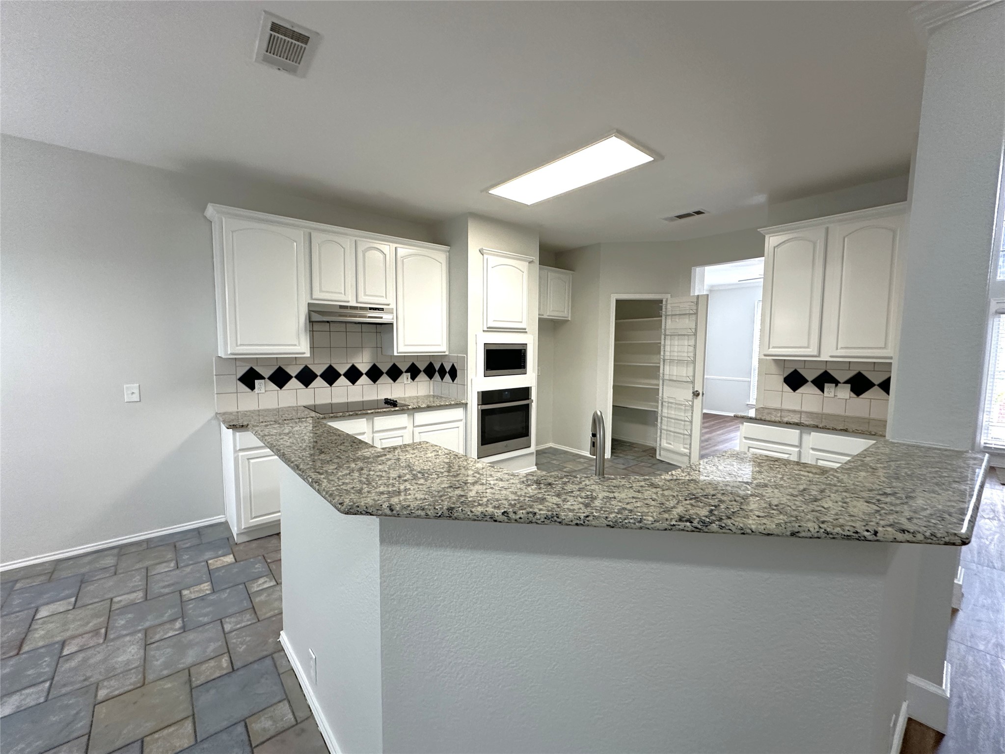 6704 Alderbrook Drive Denton TX 76210