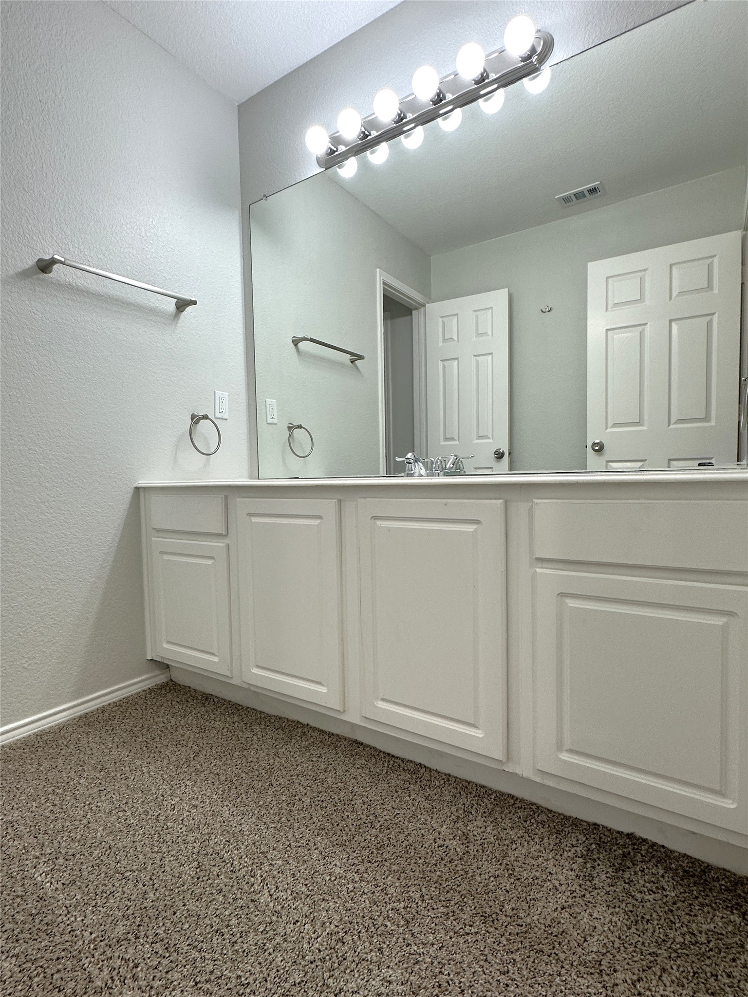 6704 Alderbrook Drive Denton TX 76210