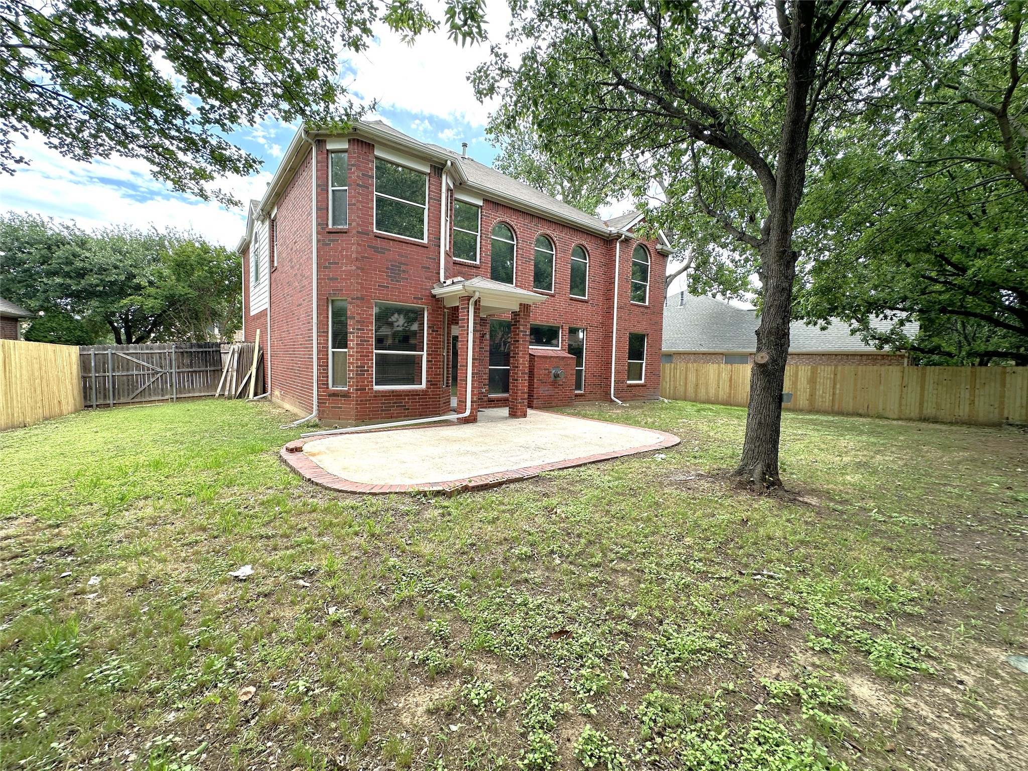 6704 Alderbrook Drive Denton TX 76210