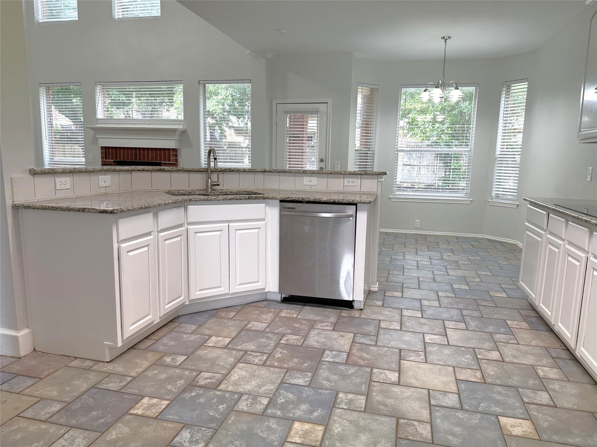6704 Alderbrook Drive Denton TX 76210